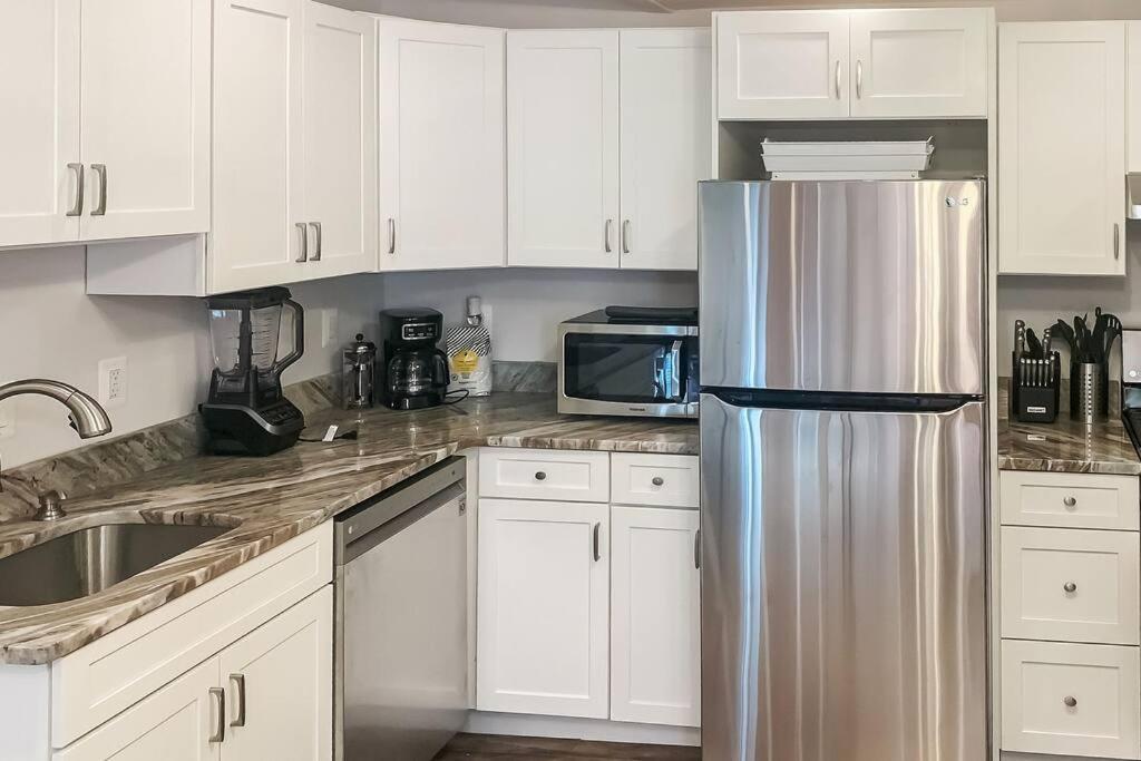 Cozy Modern Apt In The Heart Of Fells Point! Baltimore Eksteriør bilde