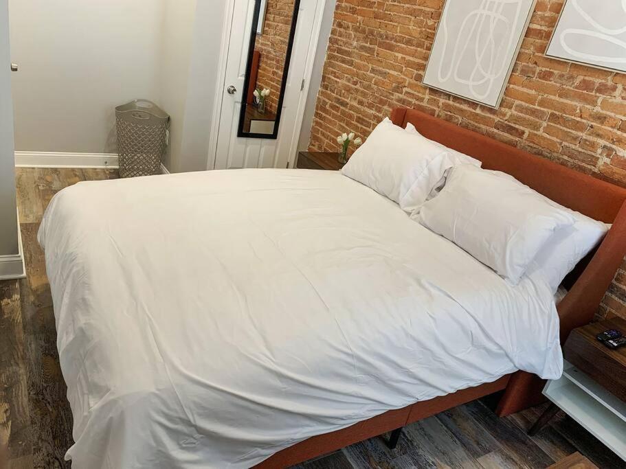 Cozy Modern Apt In The Heart Of Fells Point! Baltimore Eksteriør bilde