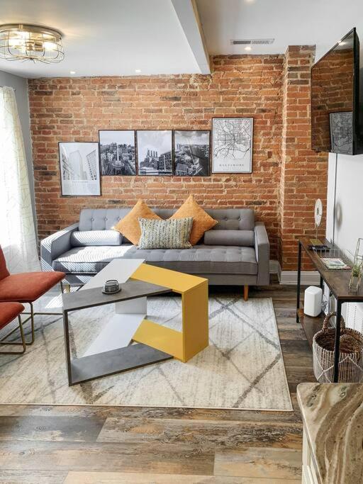 Cozy Modern Apt In The Heart Of Fells Point! Baltimore Eksteriør bilde